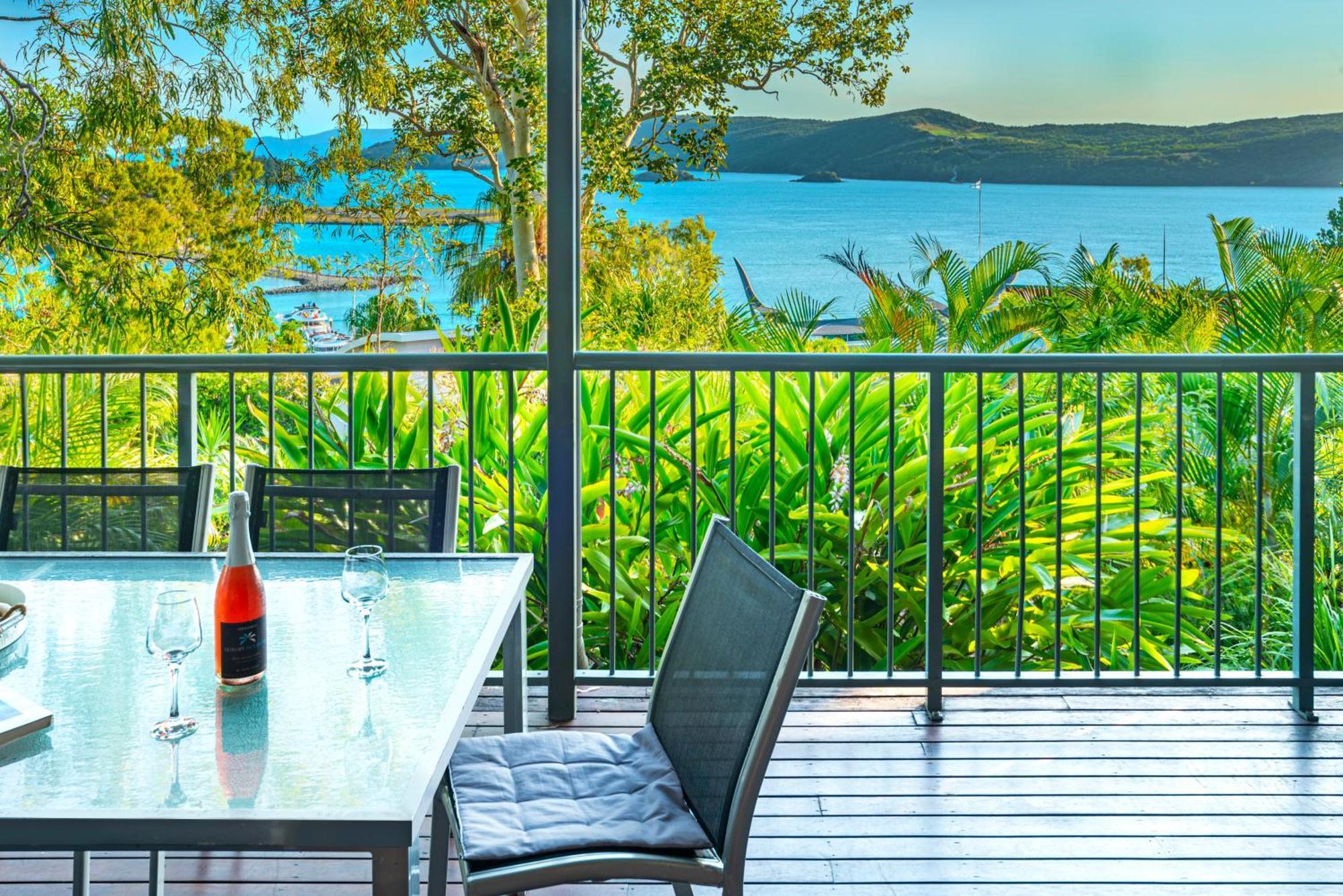Heliconia 1 3 Bedroom Ocean Views With Golf Buggy * Hamilton Island