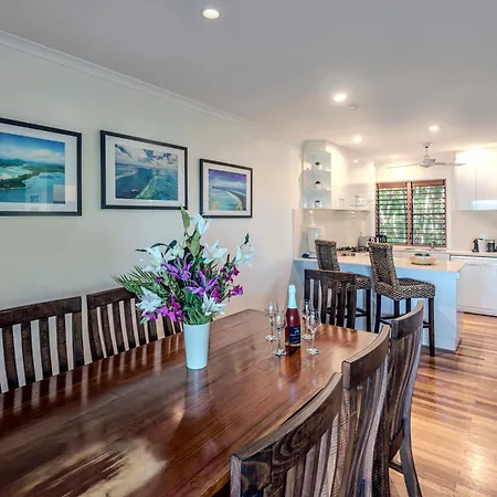 Heliconia 1 Hamilton Island 3 Bedroom Ocean Views With Golf Buggy Exterior photo